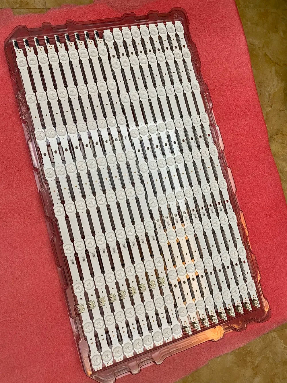 LED Backlight Strip for UA65HU7200K UN65HU7250F UN65HU7200F UE65HU7200U UE65HU7200S CY-VH065FGLV2H