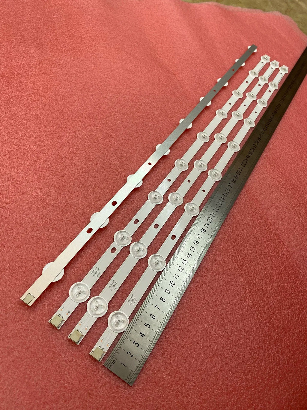 LED Backlight Strip for 4pcs LED Backlight strip for TV 32PFL3507 32LM340T 32PHG4900 LE32D1352 32LM3400