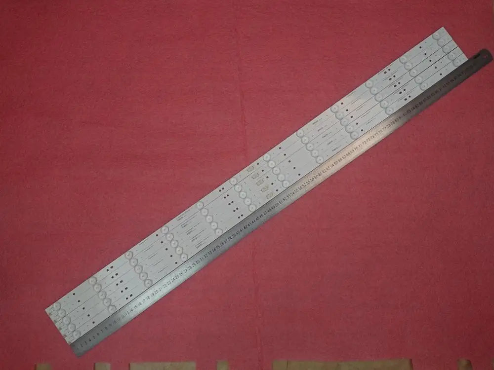 LED Backlight Strip for Hitachi LE49S50B LE49S508 49D1000 49D1000IS 49C1000 LB-C490F13-E2-L-G1-SE2