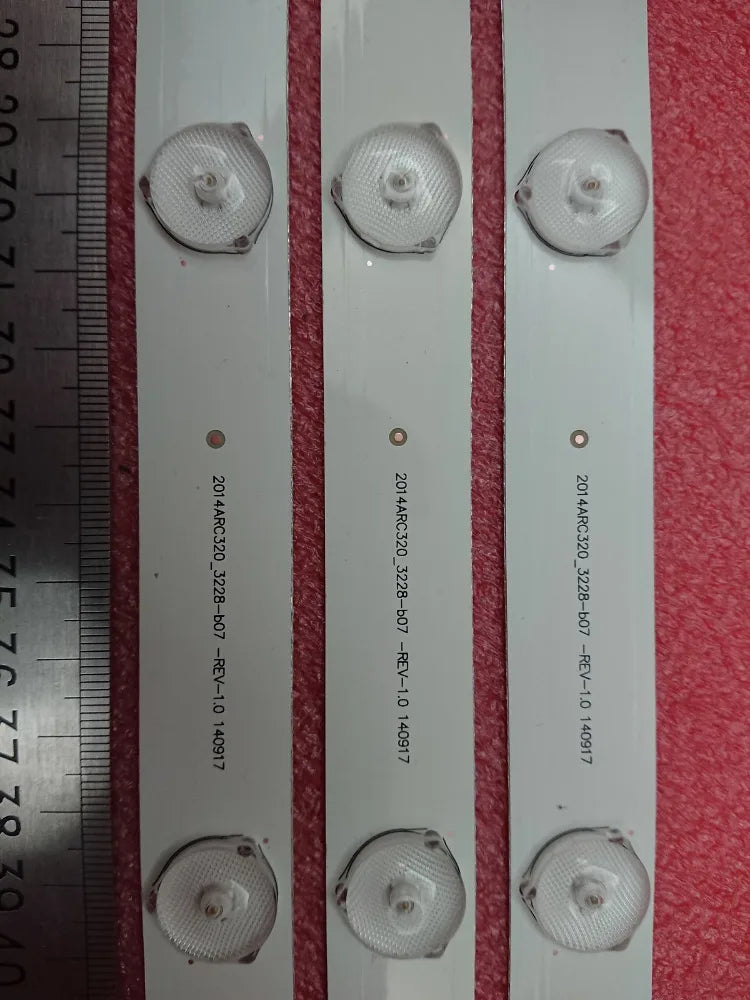 LED Backlight Strip 7LED for TV 2014ARC320 3228 B07 Grundig 