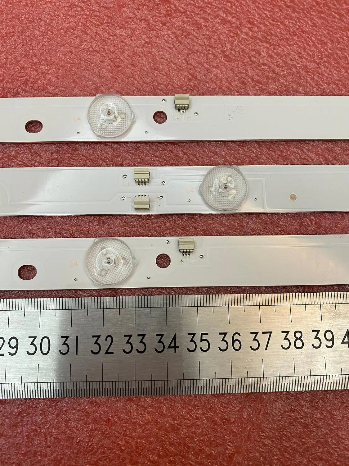 LED Backlight Strip for VEKTA LD-43S6015BT LD43SF651BS MS-L1111R AKAI AKTV432 JS-D-JP4320-091EC 081EC