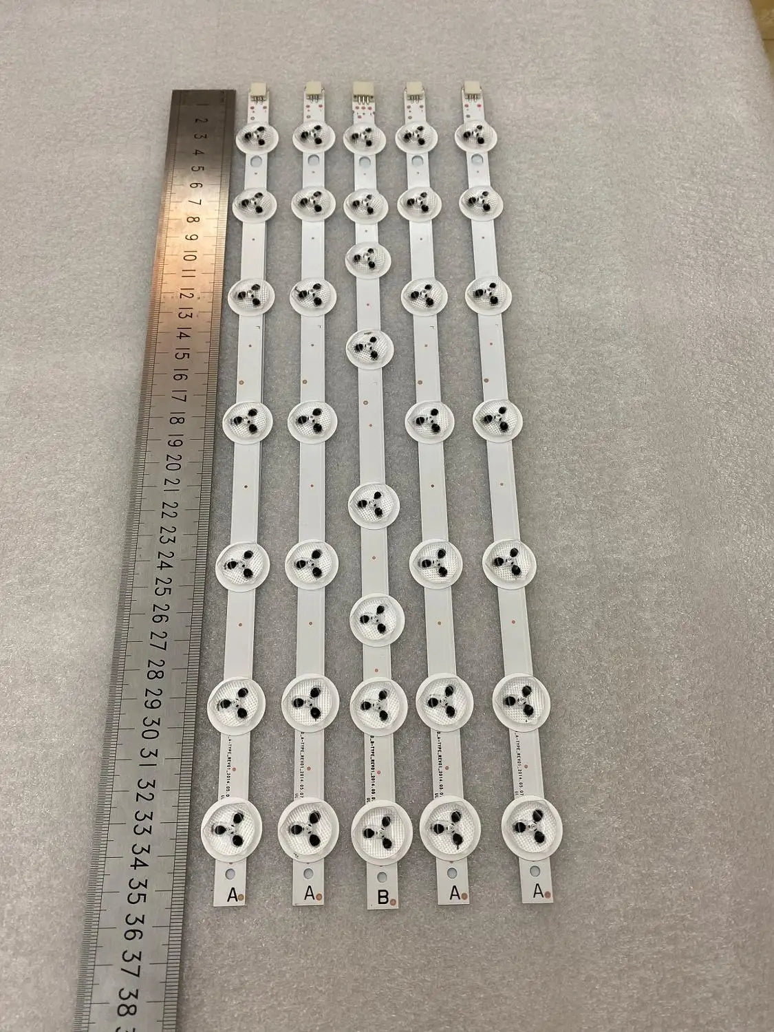 LED Backlight Strip for Panasonic TX-39A300B VES390UNDA-2D-N02 N03 Finlux 39FPD274B-T 39DLED A B Type