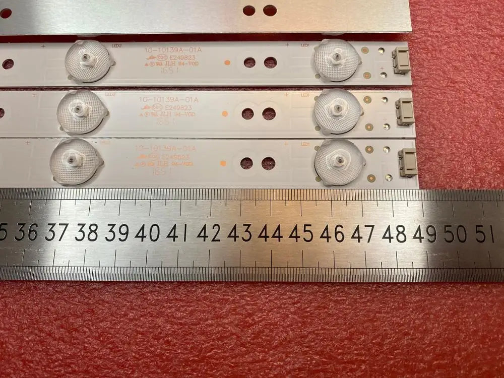 LED Backlight Strip for 12pcs/set LED Backlight Strip for 50UH5500 50UH5530 5835-W50002-2P00 5800-W50002-0P00