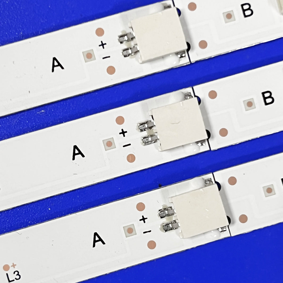 LED Backlight Strip for Hit achi 40A3 LE40A3 LED-40D1070 KUNFT 40CGL107016 Bars For SJ.BK.D4001001-2835AS-F