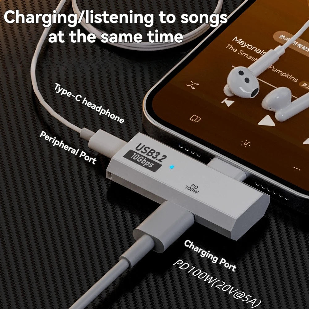 Type-C 10Gbps/Headphone Adapter with PD 100W Charging Port 2