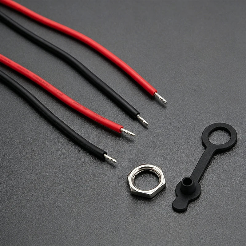 1Set Waterproof C-022B DC-022X DC-099 D5.5 2.1mm/2.5mm DC Po