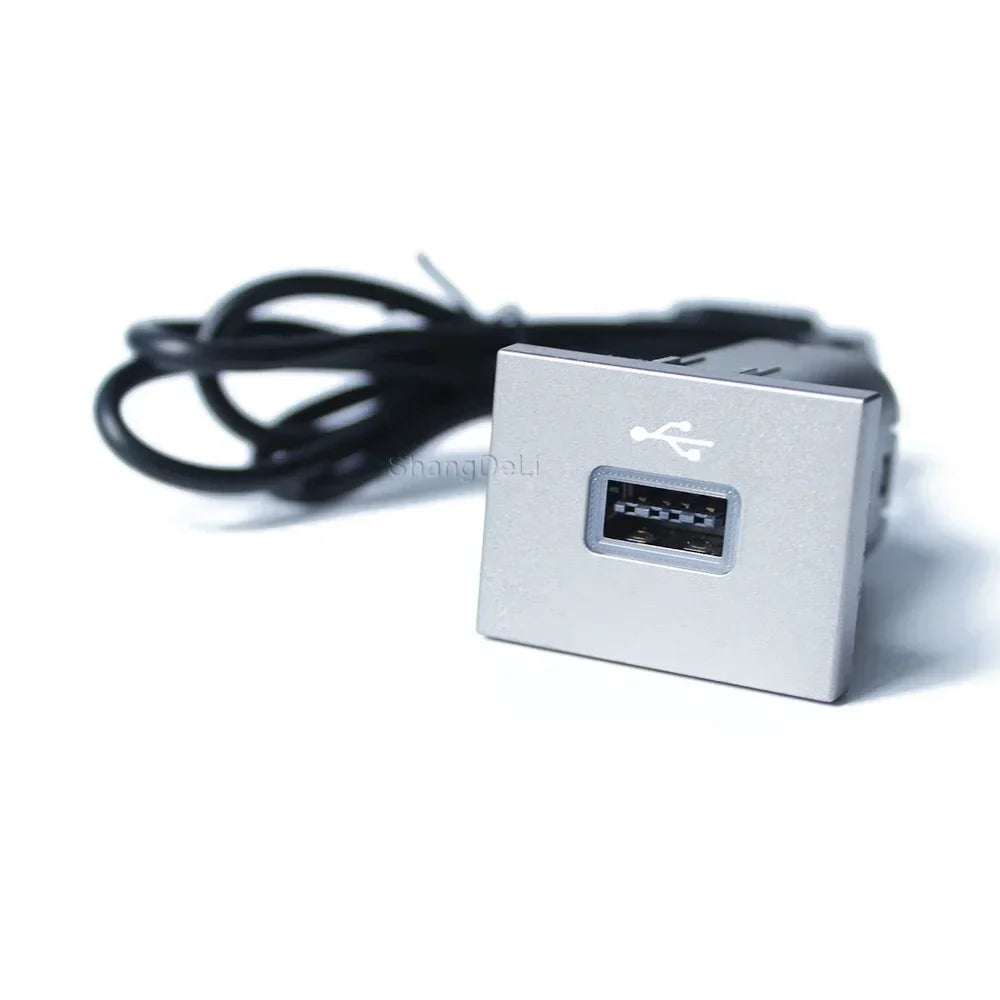 Car Black/Silver USB Input Adapter Audio Radio u-disk flash 