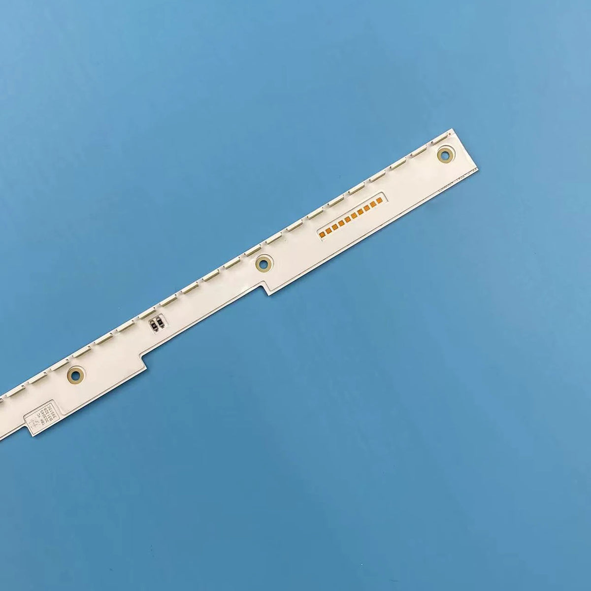 LED Backlight Strip for UE32M5502AK UE32M5620AK UE32M5525AK UE32M5522 UE32K5600AK UE32M5575 LM41-00501A