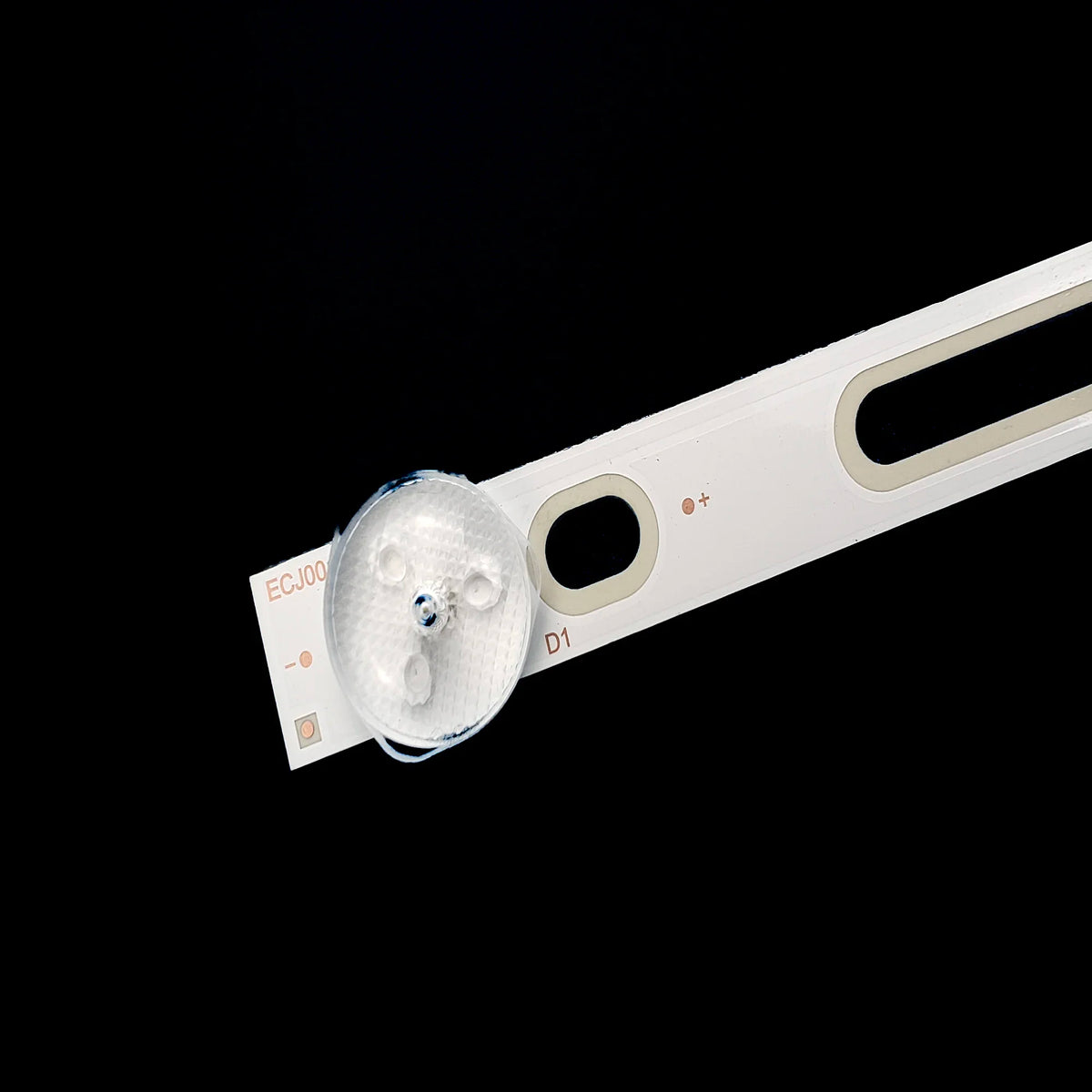 LED Strip for LE-3248ST2 TXV-3274 UN3211L2 PTV32SS04Z IP-LE32 SJ.CX.D3200601-3030HS-M 43MK-C32001-35V2