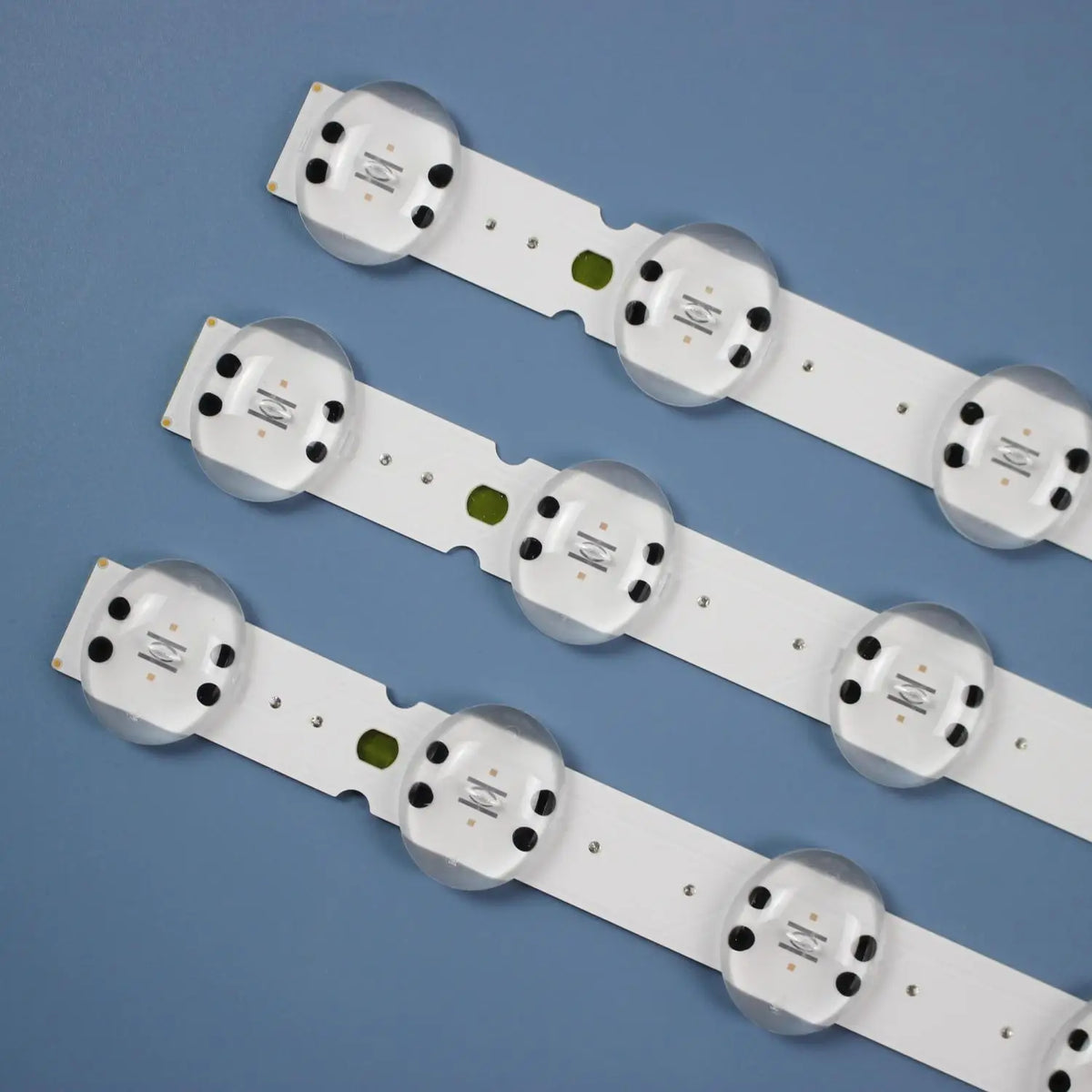 LED Backlight Strip for 445mm LED Backlight Strips for SSC_43UK65(LGO) _8LED_SVL430A62_REV1.0 43UK6500