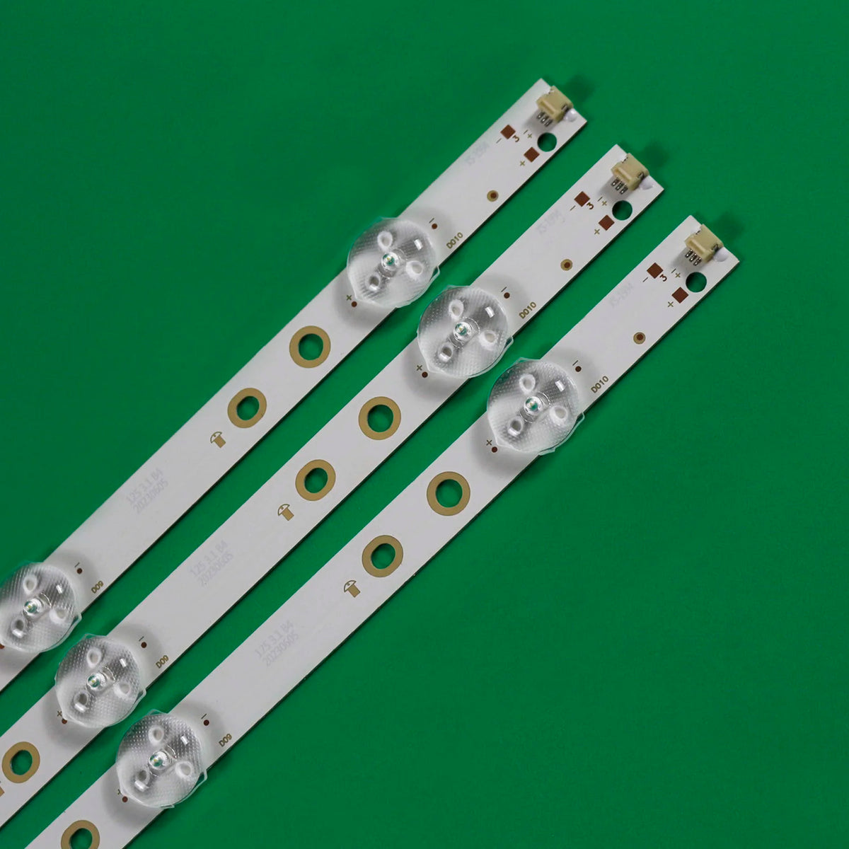 LED Backlight Strip for GJ-2K18-430-D310-V2 2108Z10D0BCC8BH00D EILG4232F53X 430H3-HVN01.U LC-43LB601U