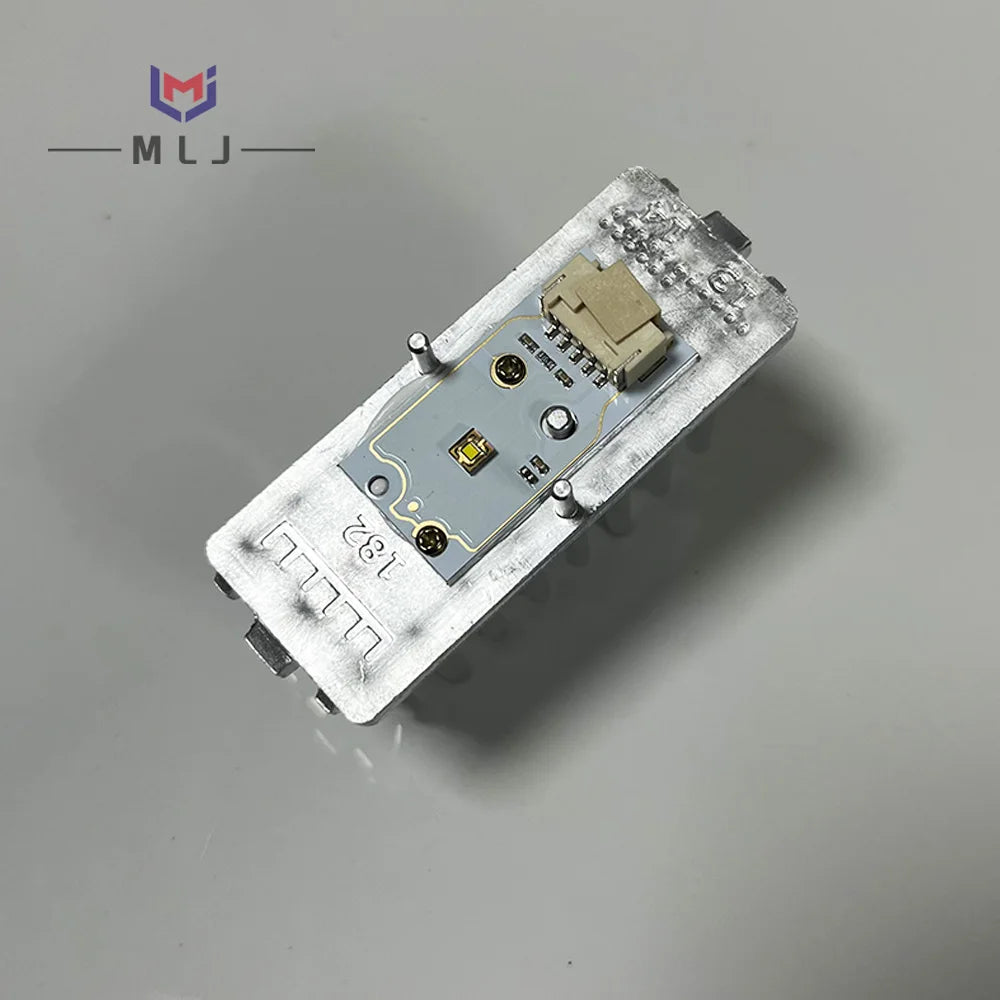 DRL Angel Eye Module Light Guide Strip For Audi A4 RS4 A4L B8 PA 2012-2016 White Headlight P121260 DRL Tube