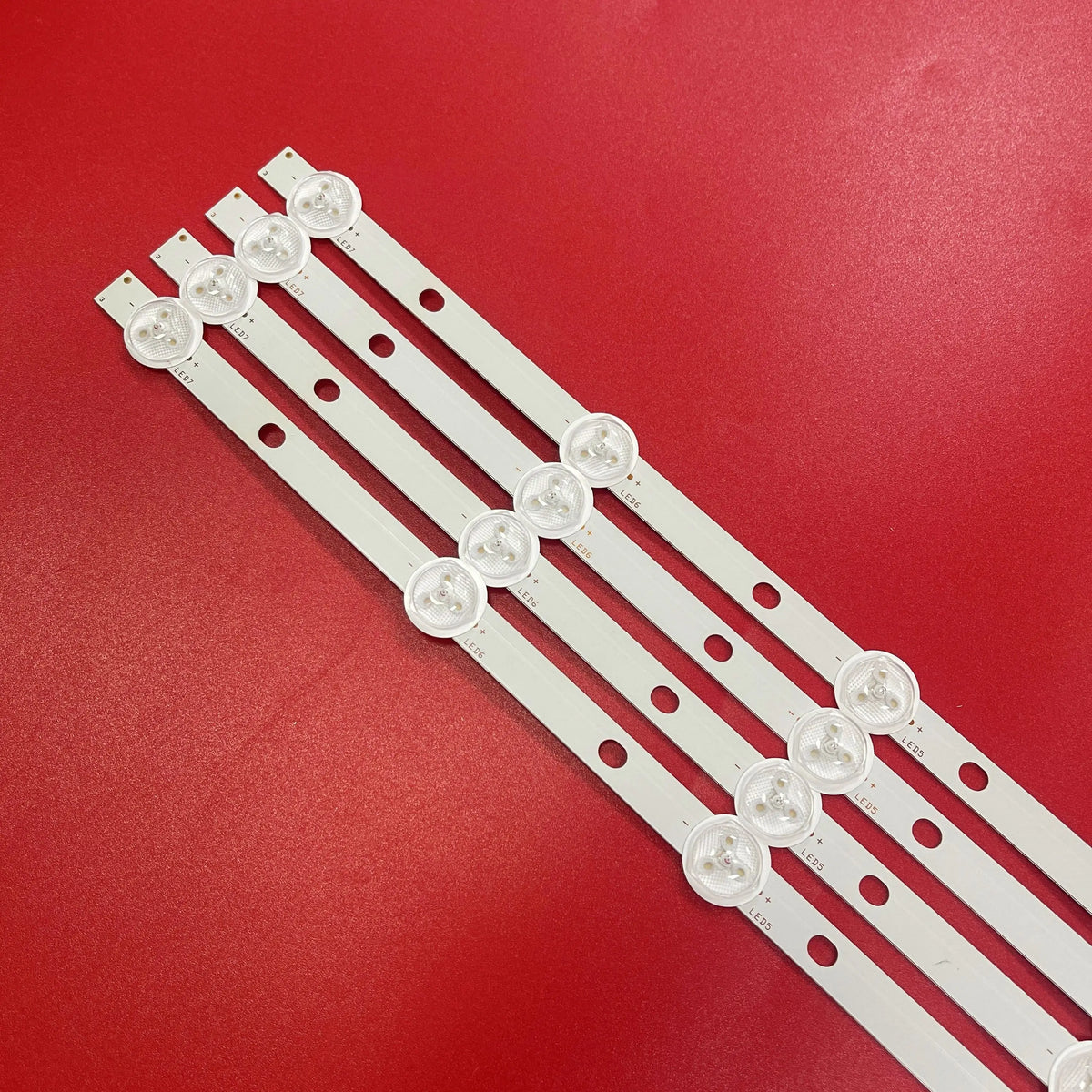 LED strips SVB320AE6_REV4_130207 for TX-32AR300 TH-L32H68C TH-L32SV6D TH-L32B68C Tc-l32sv6x 612MM 3V