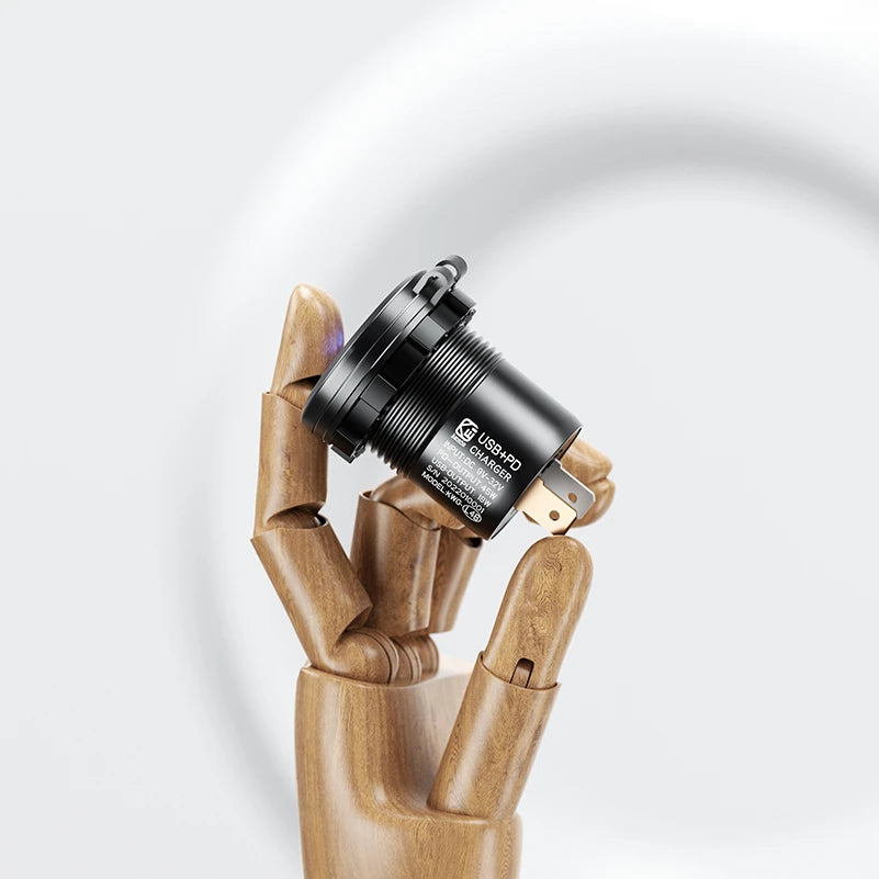 45W Type-C PD QC3.0 USB Car Charger Socket 12V 24V Fast Char