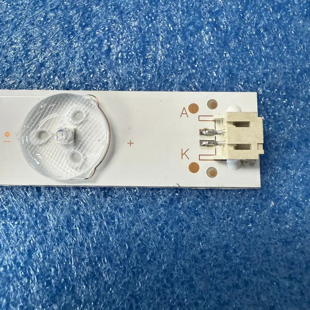 LED Backlight Strip for LED-39B700S 39B350 LE39D58 LE39D59SA 39B700 40LEM-1017 303WY390037 OY39D08-ZC14F-04