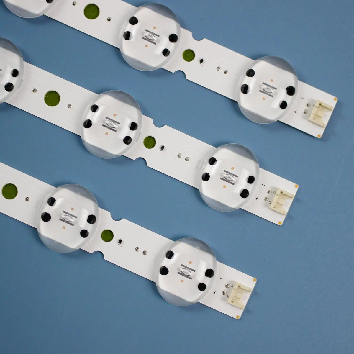 LED Backlight Strip for 445mm LED Backlight Strips for SSC_43UK65(LGO) _8LED_SVL430A62_REV1.0 43UK6500