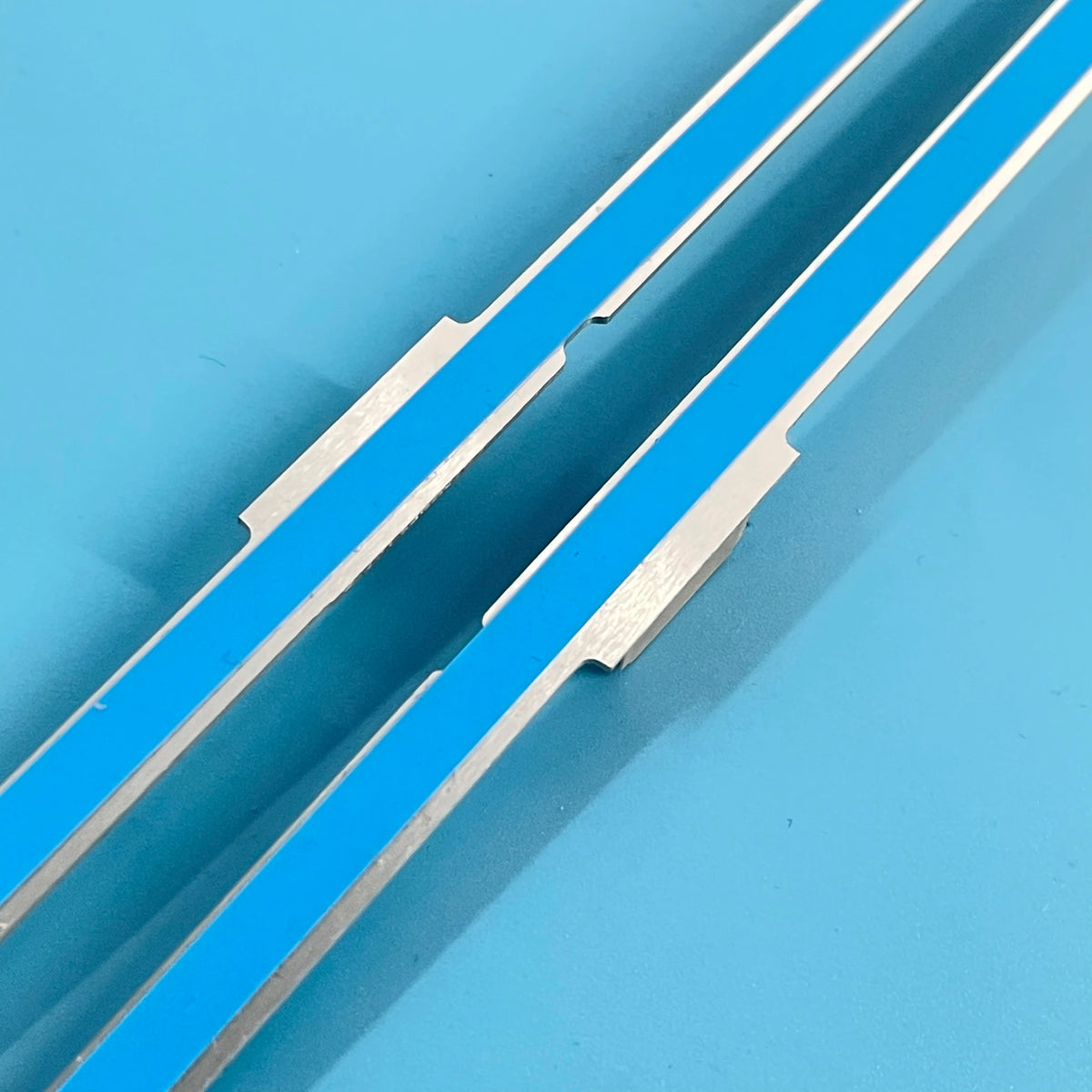 LED Bar For UE43RU7105K UE43NU7090U UE43NU7170U UE43NU7095U UE43RU7170 UE43NU7020K UE43RU7105 V8N1-430SM0-R0