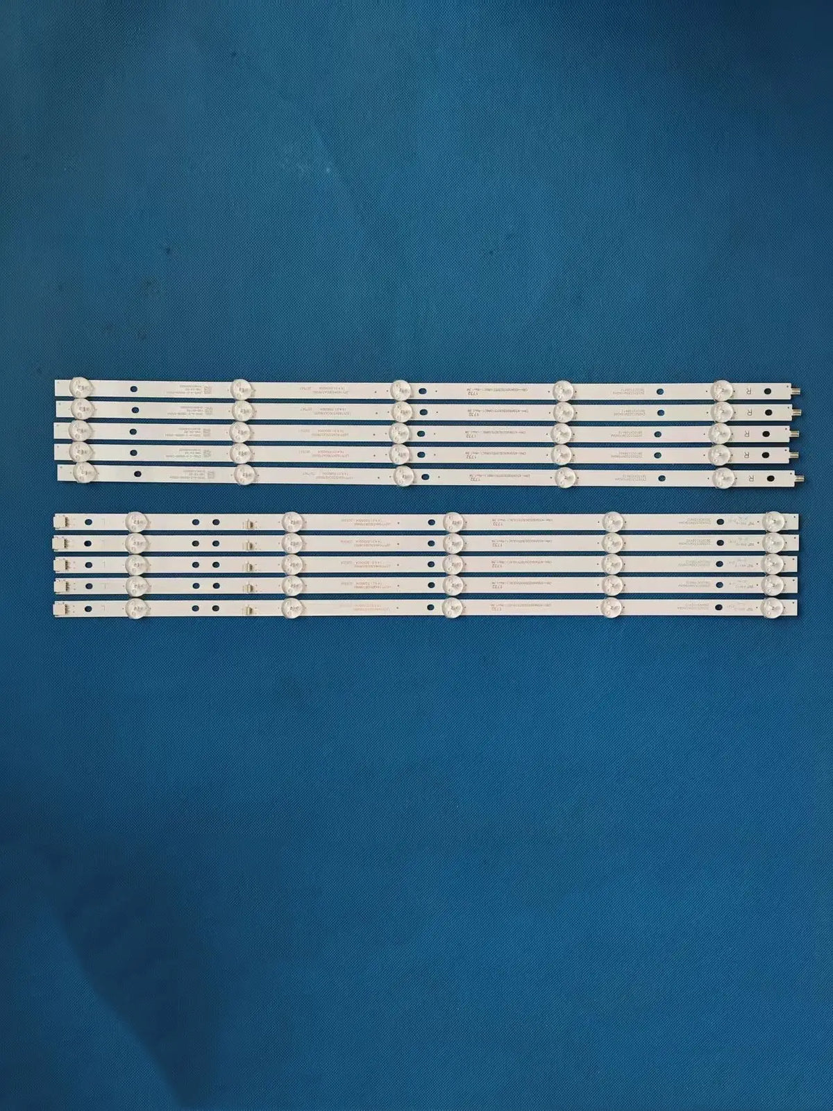 LED Backlight Strip for TV's LED Lamp Bars For 55"TV 10LED 3V55D10 LED5D10 CRH-BX55 - Replacement TV
