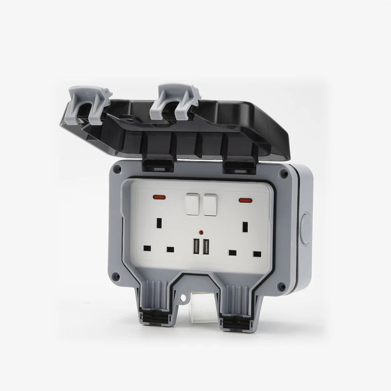 International Universal IP66 USB Wall Outdoor Waterproof Switch Socket UK EU DE Korea Rain Proof Charging Outlet Waterproof Box